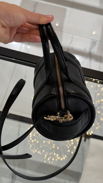 Сумка Marc Jacobs The Duffle зерниста шкіра чорна 18x11х11 см  4F6SMN006S01 фото