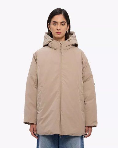 Жіночий пуховик парка Max Mara Capsula oversize з капюшоном темно бежевий 2426486078600-002 2426486078600-002 фото