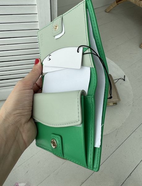 Гаманець жіночий Furla Camelia колір зелений розмір 11х9х2 см WP00304-AX0733-CLI00-1-007-20-CN-P фото