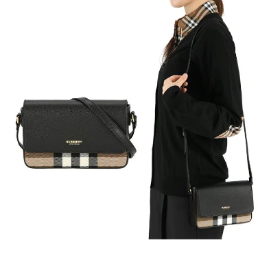 Сумка жіноча шкіряна Burberry Hampshire Check Crossbody Bag в чорному кольорі розмір 20х14х9 см BAWTLND-BX0306-06000-1 007 20 CN фото