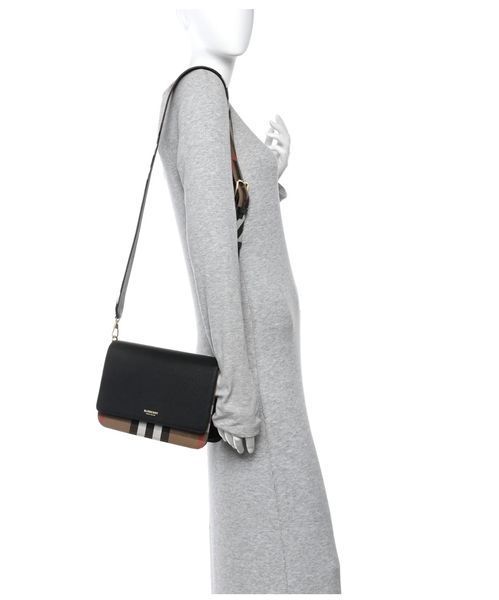 Cумка Burberry Derby Calfskin House Check Mackford чорна шкіра розмір 24х17х8 см STYLE180338B9275 фото