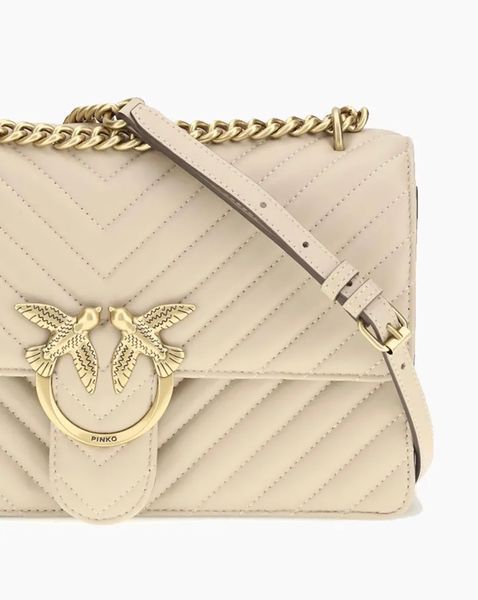 Сумка Pinko Love One Classic Dc Sheep Nappa Chevron через плече з бронзовою фурнітурою в бежевий бежевий 16x8х27 см 100941A0GKC50Q 100941A0GKC50Q фото