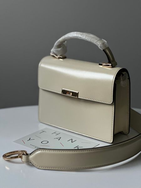Сумка Marc Jacobs Downtown Top Handle Bag Marshmallow розмір 21х16х7 см 4S3HSC009H01 4S3HSC009H01 фото