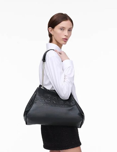 Сумка Marc Jacobs The Large Chain Sack Bag, мішок чорний шкіра 39x15х28 см 2S5HSH025H02 001 2S5HSH025H02 001 фото