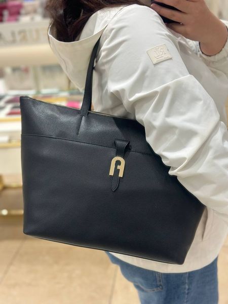 Сумка жіноча шкіра Furla Miasofia чорний колір розмір 31х27х15 см BAWTLND-BX0306_14 фото