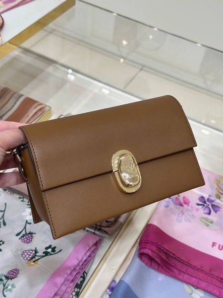 Жіноча сумка Furla Eclisse mini натуральна шкіра колір коричневий розмір 20х12х10 см K_WB00094-HSF000-O6000 -007-20-BG4 фото