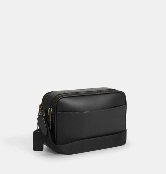 Чоловіча сумка COACH Graham Crossbody Bag чорний колір шкіра CV921 фото